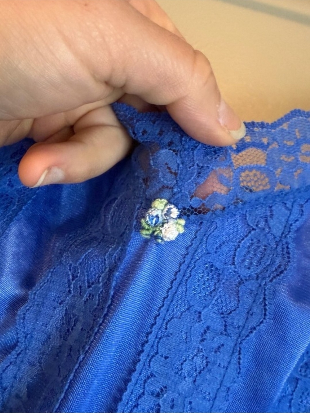 Vintage 80s Lady Cameo Royal Blue Nylon Lace Lounge Jumpsuit M - Picture 7 of 10